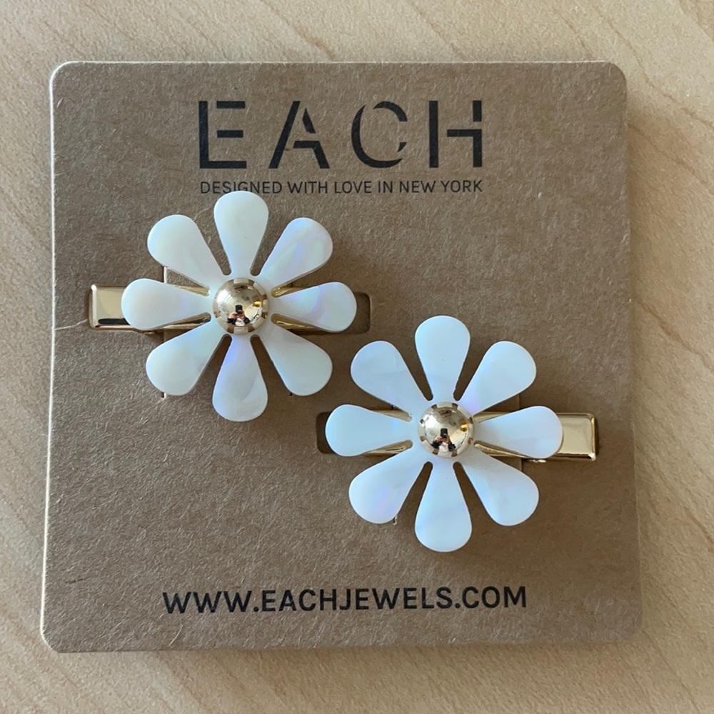 EACH Hair Clips